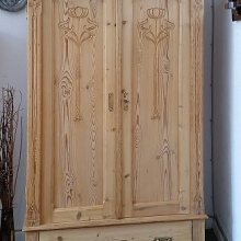 Kleiderschrank